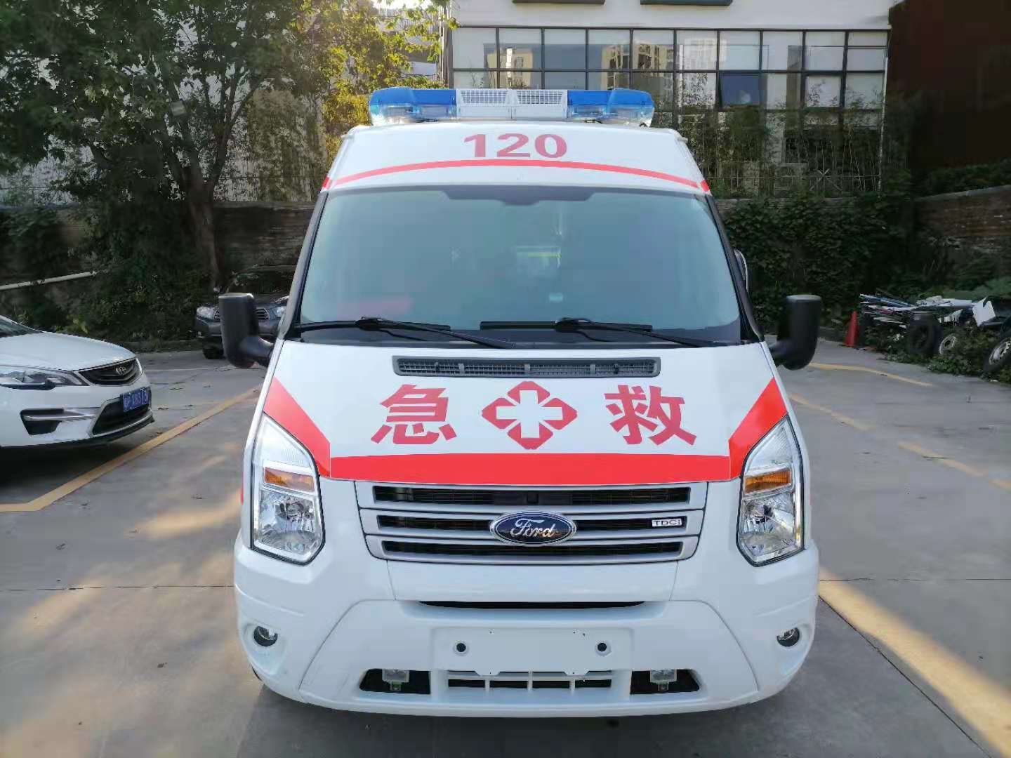 温泉县妇婴监护型护送